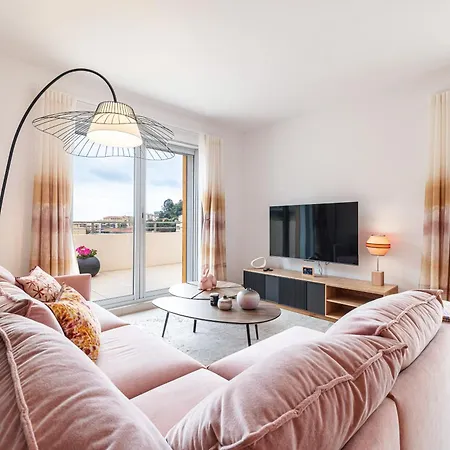 Le Penthouse De 220M2 - Jacuzzi - 3 Parkings - Climatisation - Terrasse Apartment Menton Exterior photo