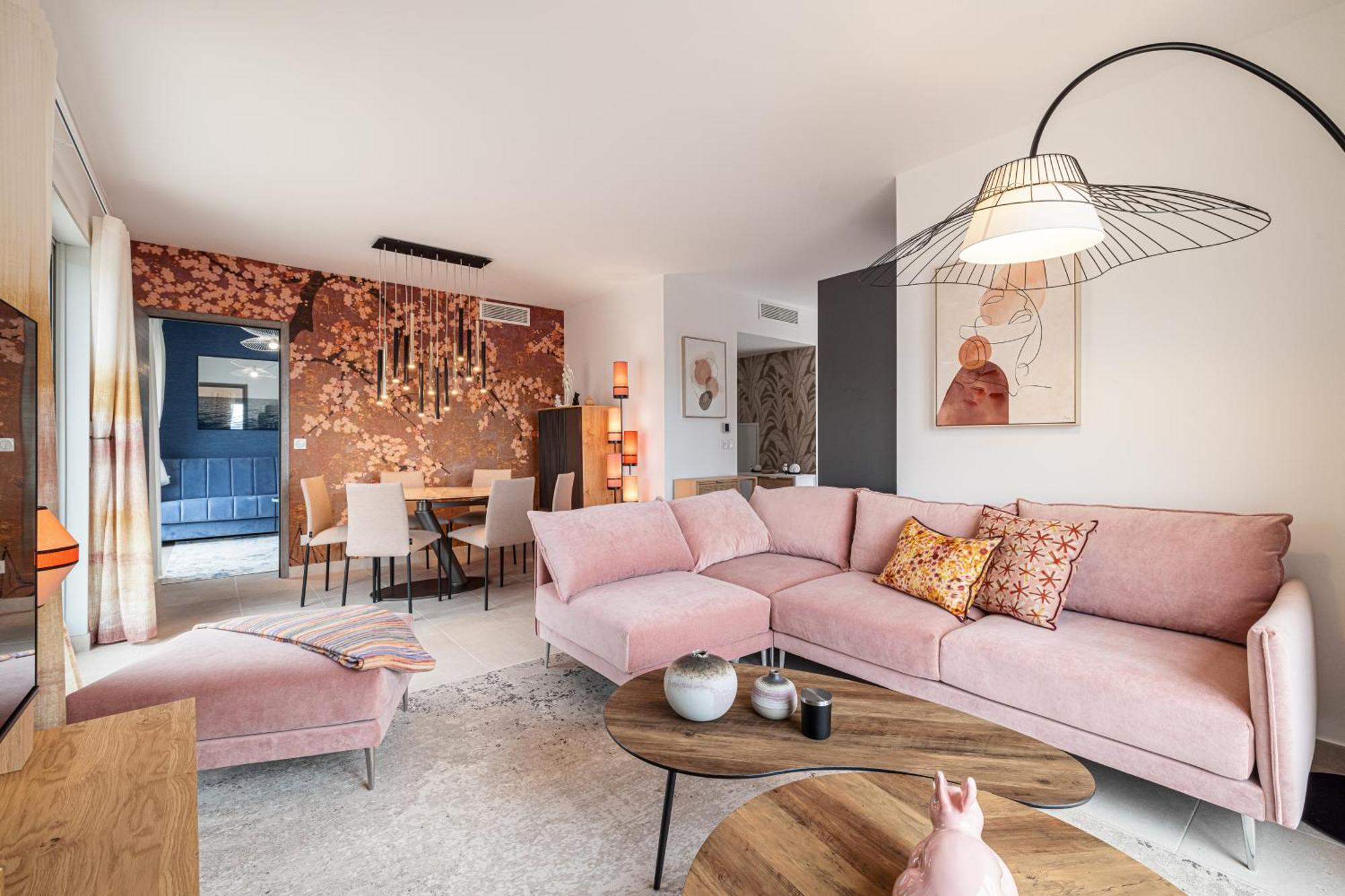 Le Penthouse De 220m2 - Jacuzzi - 3 Parkings - Climatisation - Terrasse Apartment