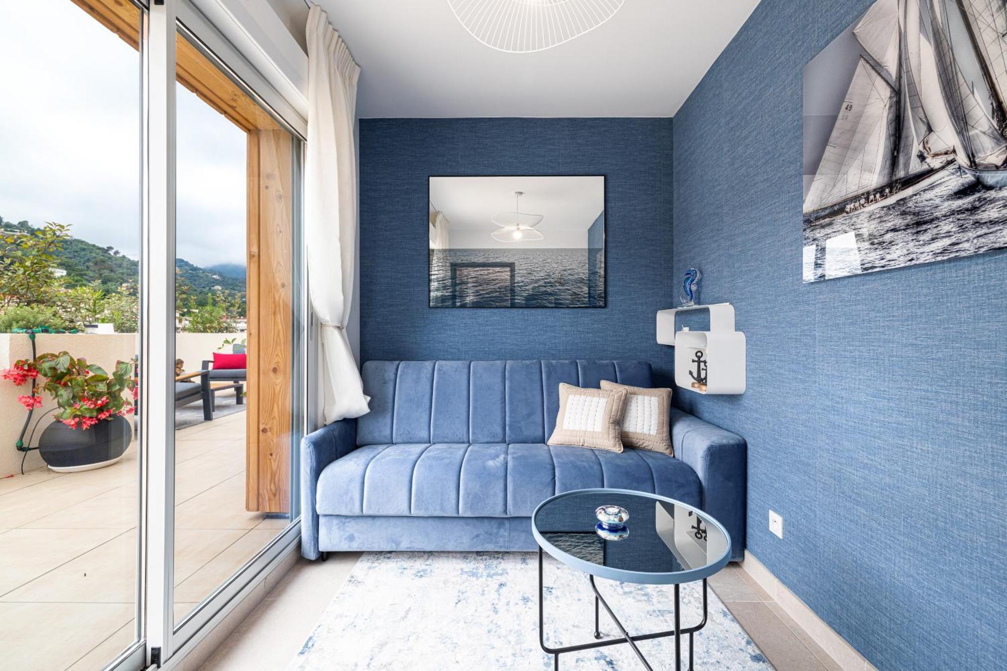 Le Penthouse De 220m2 - Jacuzzi - 3 Parkings - Climatisation - Terrasse